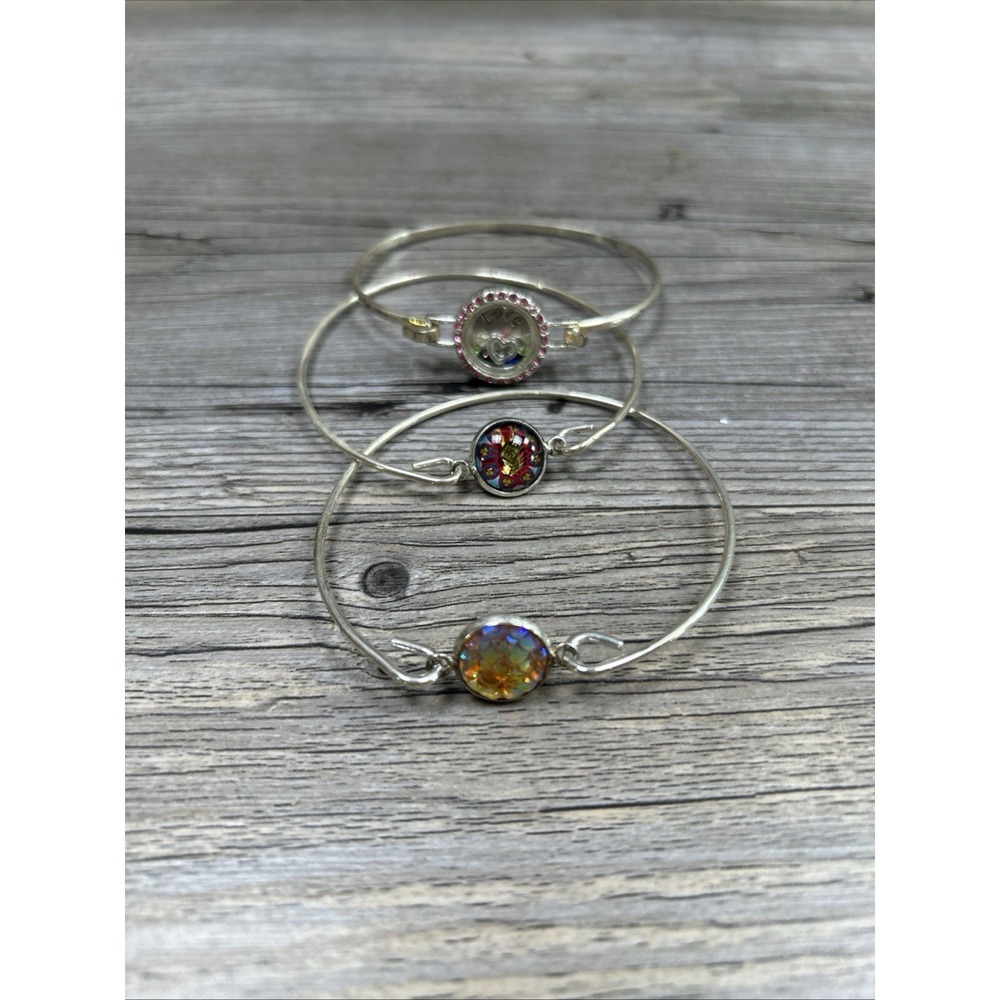 Vintage Silver Tone Mod Bracelet Lot Of 3‎ Assorted Bracelets, Bangles